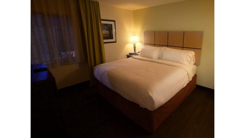 Candlewood Suites West Little Rock By Ihg Exterior photo